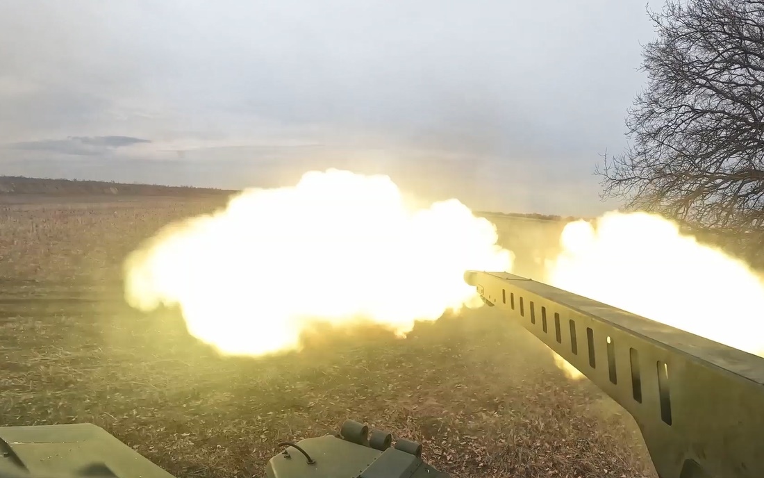Hé lộ chiến thuật lính dù Nga sử dụng để tấn công quân Ukraine, đánh chiếm chốt